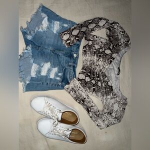 Fashion Nova crop shirt